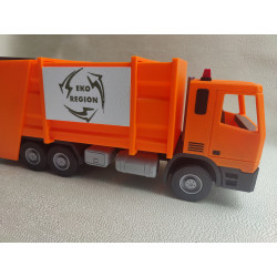 AUTO- ŚMIECIARKA