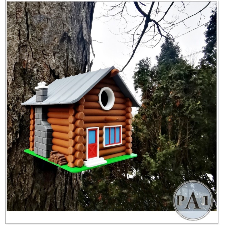 Dom z bali - domek dla ptaków