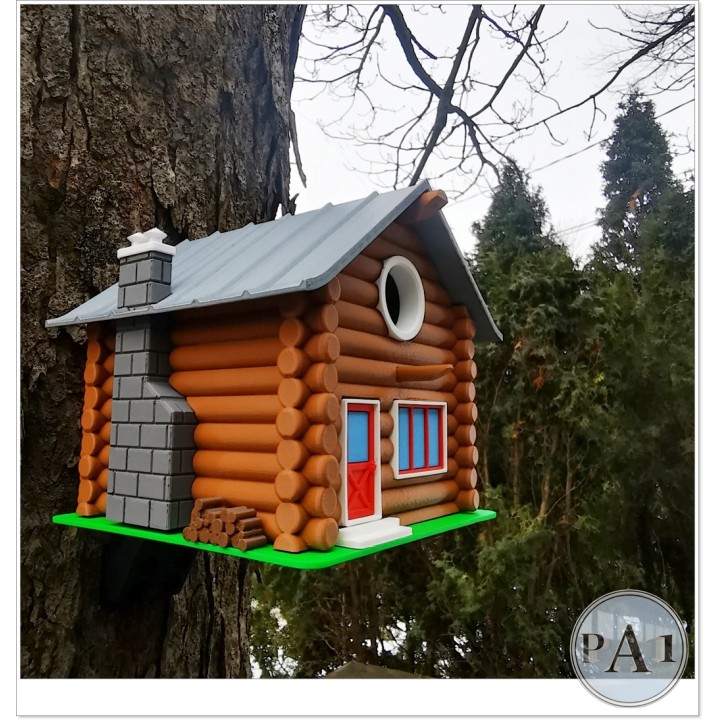Dom z bali - domek dla ptaków